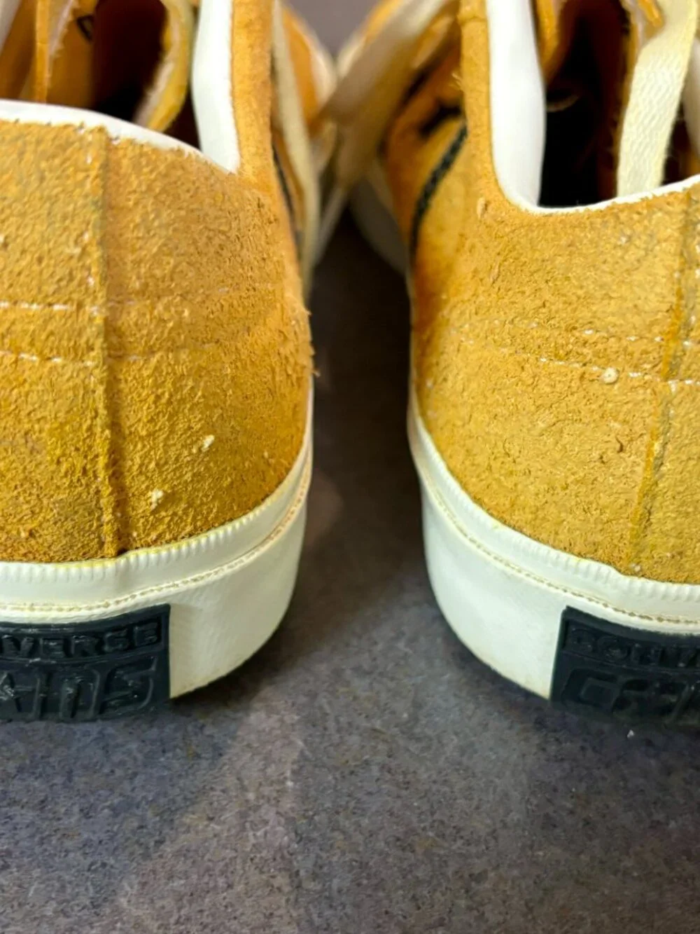 ~~Converse One Star Academy Pro Suede Men's 6.5/Women's 8 Shoes   *******Bottom - Picture 4 of 8